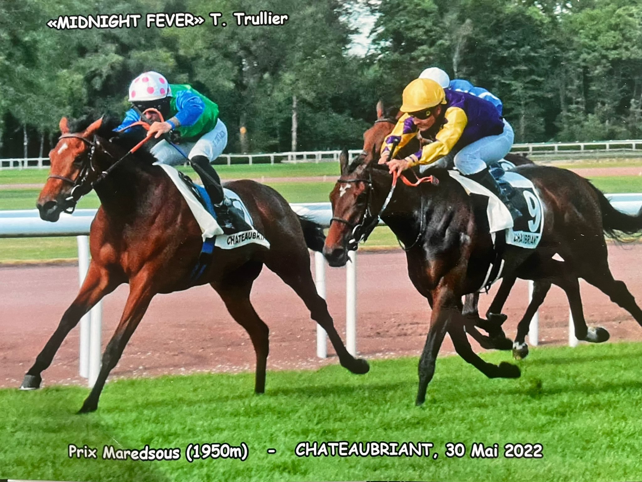 Midnight Fever wins Chateaubriant